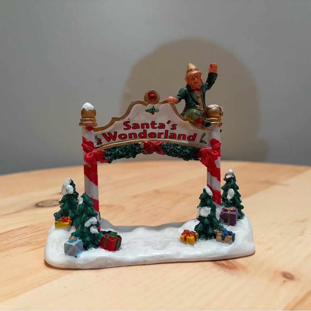 Lemax Santa's Wonderland